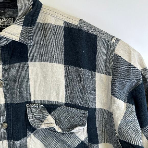 Conyon Guide Blue and Cream Plaid Flannel Button Down Shirt Mens Size Large - Picture 6 of 15